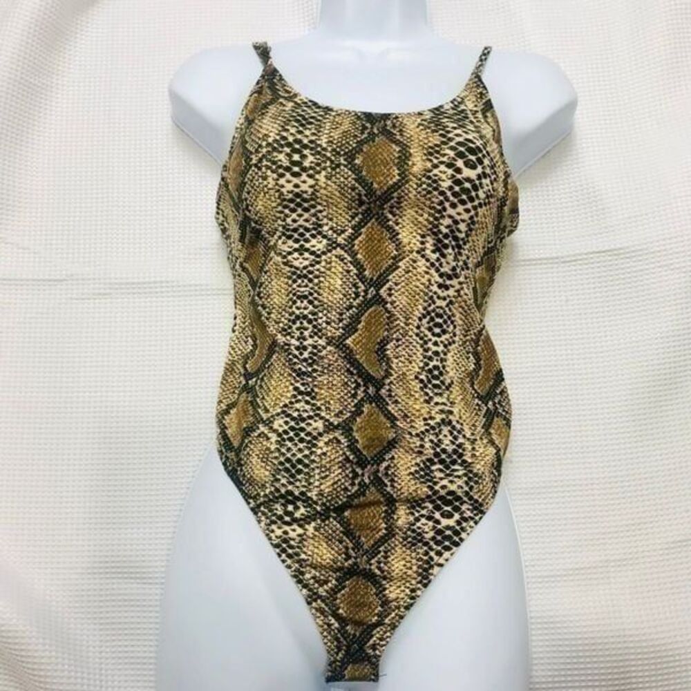 celebrity fashion by hera collection Bodysuit size S…0413